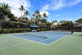 Kona Surf & Racquet Club