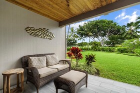 Kona Surf & Racquet Club