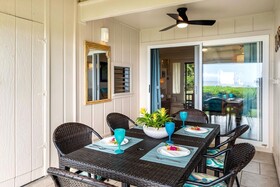 Kona Surf & Racquet Club