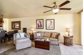 Kona Surf & Racquet Club