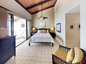 Kona Surf & Racquet Club