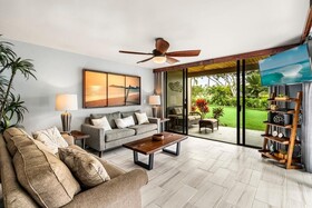 Kona Surf & Racquet Club