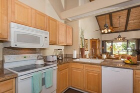 Kona Surf & Racquet Club