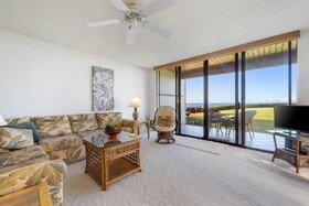 Kona Surf & Racquet Club