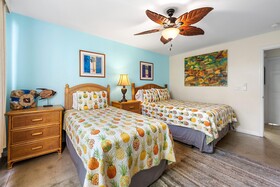 Kona Surf & Racquet Club