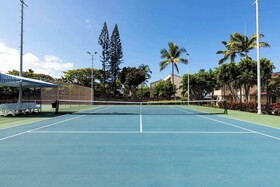 Kona Surf & Racquet Club