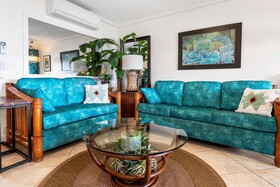 Kona Surf & Racquet Club