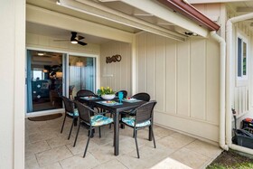 Kona Surf & Racquet Club