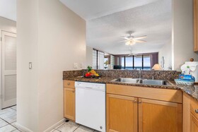 Kona Surf & Racquet Club