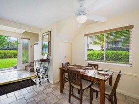 Kona Surf & Racquet Club