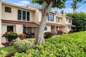 Kona Surf & Racquet Club