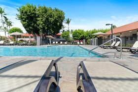 Kona Surf & Racquet Club