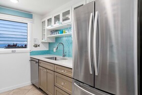 Kona Surf & Racquet Club