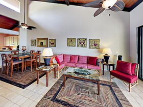 Kona Surf & Racquet Club