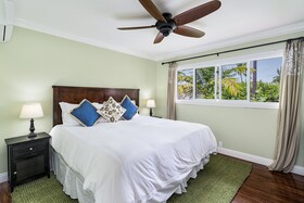 Kona Surf & Racquet Club