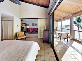 Kona Surf & Racquet Club