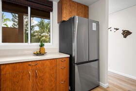 Kona Surf & Racquet Club