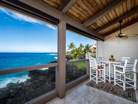 Kona Surf & Racquet Club