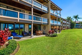 Kona Surf & Racquet Club