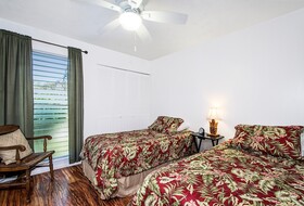 Kona Surf & Racquet Club