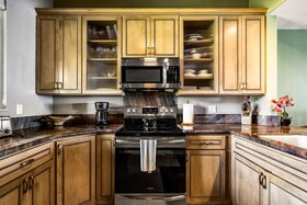 Kona Surf & Racquet Club