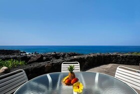 Kona Surf & Racquet Club