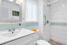 Kona Surf & Racquet Club