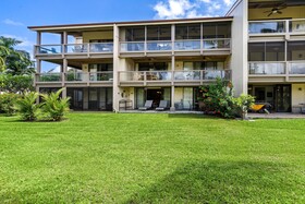 Kona Surf & Racquet Club