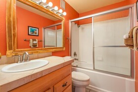 Kona Surf & Racquet Club