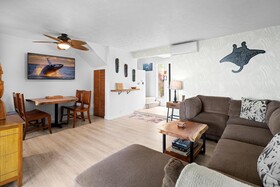 Kona Surf & Racquet Club