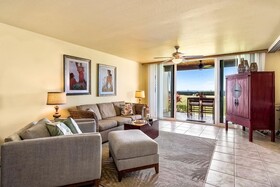 Kona Surf & Racquet Club