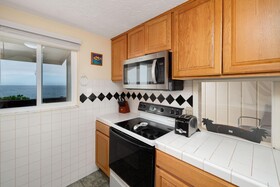 Kona Surf & Racquet Club