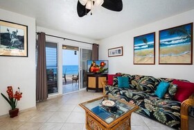 Kona Surf & Racquet Club