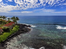 Kona Surf & Racquet Club