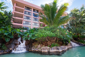 Kahana Falls