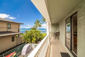Lahaina Shores Beach Resort by Coldwell Banker Island Vacations