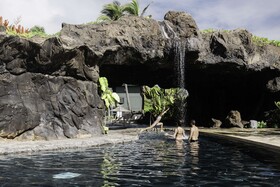 OUTRIGGER Kaua'i Beach Resort & Spa