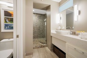 OUTRIGGER Kaua'i Beach Resort & Spa