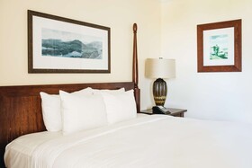 OUTRIGGER Kaua'i Beach Resort & Spa