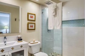 Hale Ono Loa by Maui Life Realty