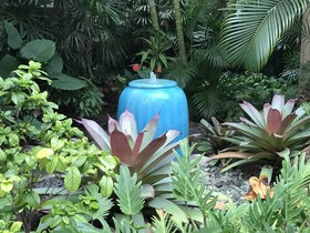 Kaleialoha by Hula Hideaway