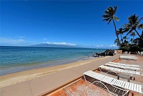 Makani Sands by RedAwning