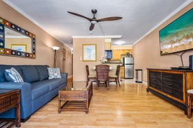 Paki Maui by Coldwell Banker Island Vacations