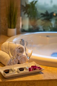 Ka La'i Waikiki Beach, LXR Hotels & Resorts