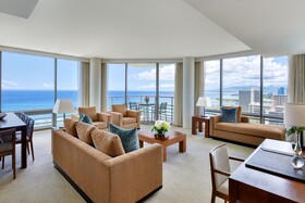 Ka La'i Waikiki Beach, LXR Hotels & Resorts