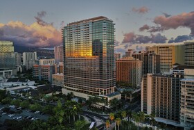 Ka La'i Waikiki Beach, LXR Hotels & Resorts