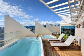Ka La'i Waikiki Beach, LXR Hotels & Resorts