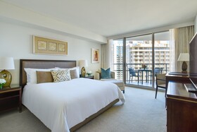 Ka La'i Waikiki Beach, LXR Hotels & Resorts