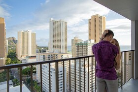 Vive Waikiki
