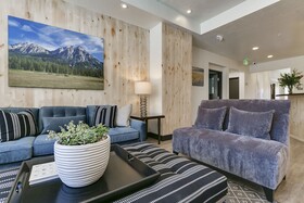 Silver Creek Hotel